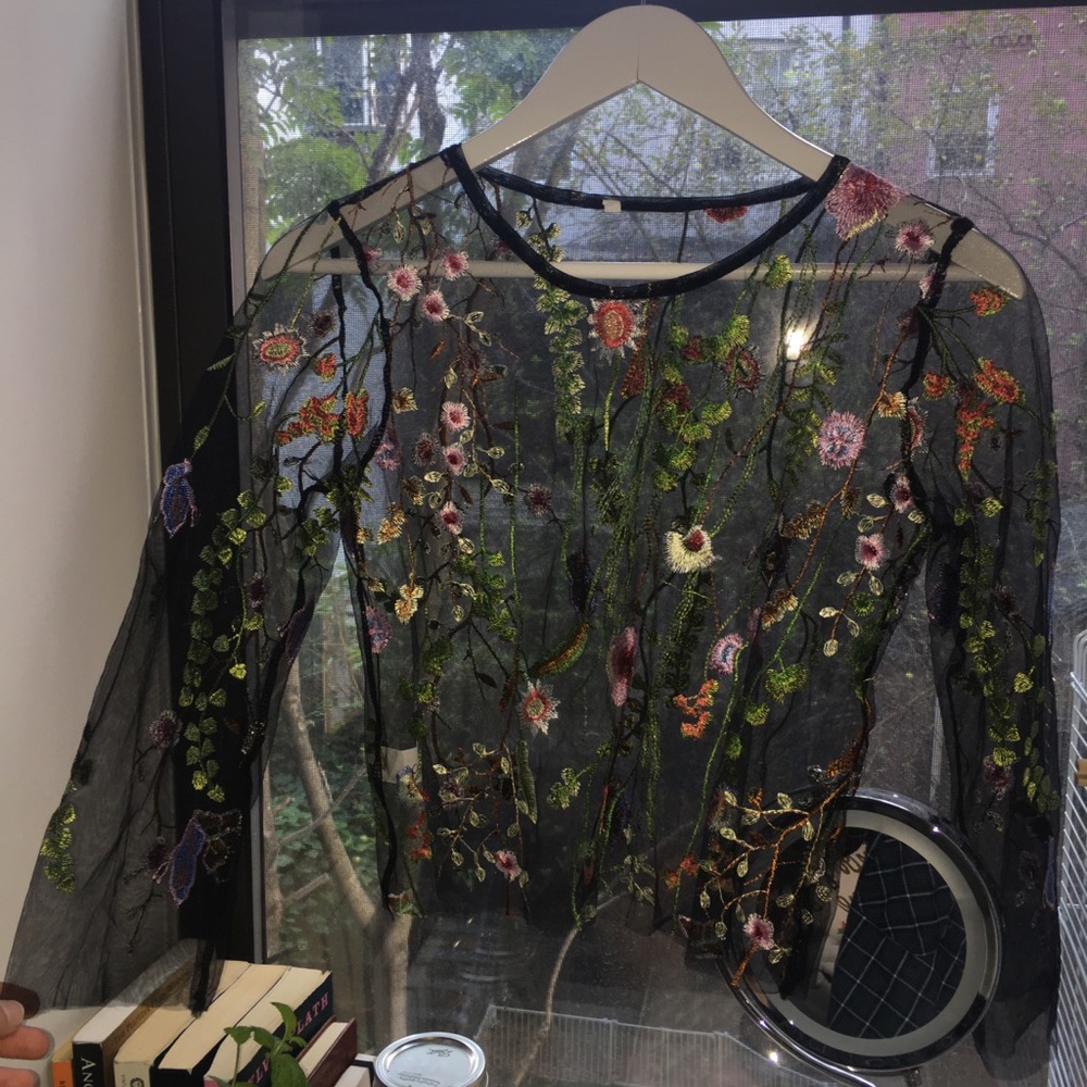 Vintage Floral Sheet Top